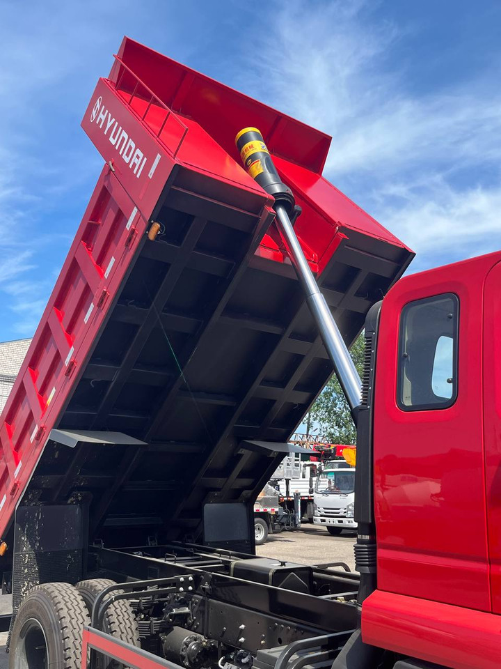 HYUNDAI кузов с передним подъемником - Самосвал: фото 2 HYUNDAI кузов с передним подъемником - Самосвал: фото 2