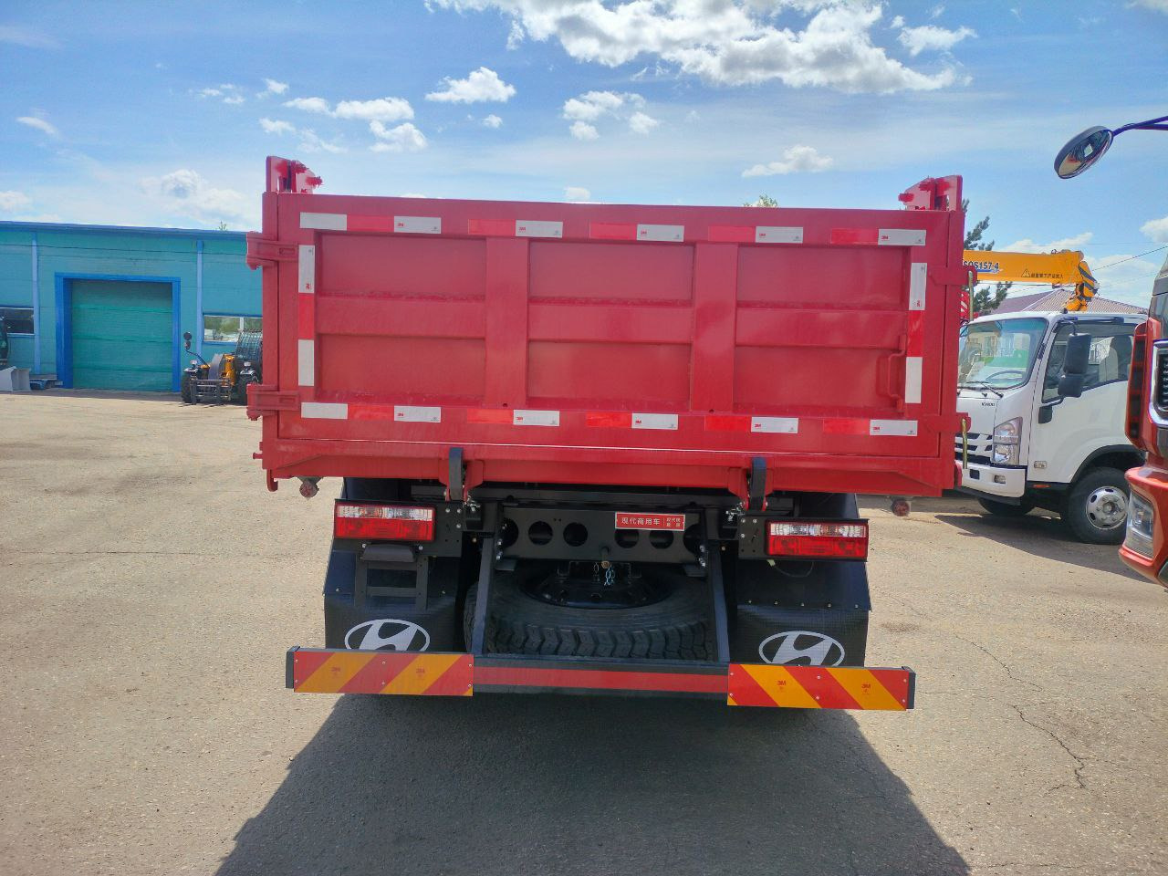 Новый Самосвал HYUNDAI с передним подъемником: фото 10