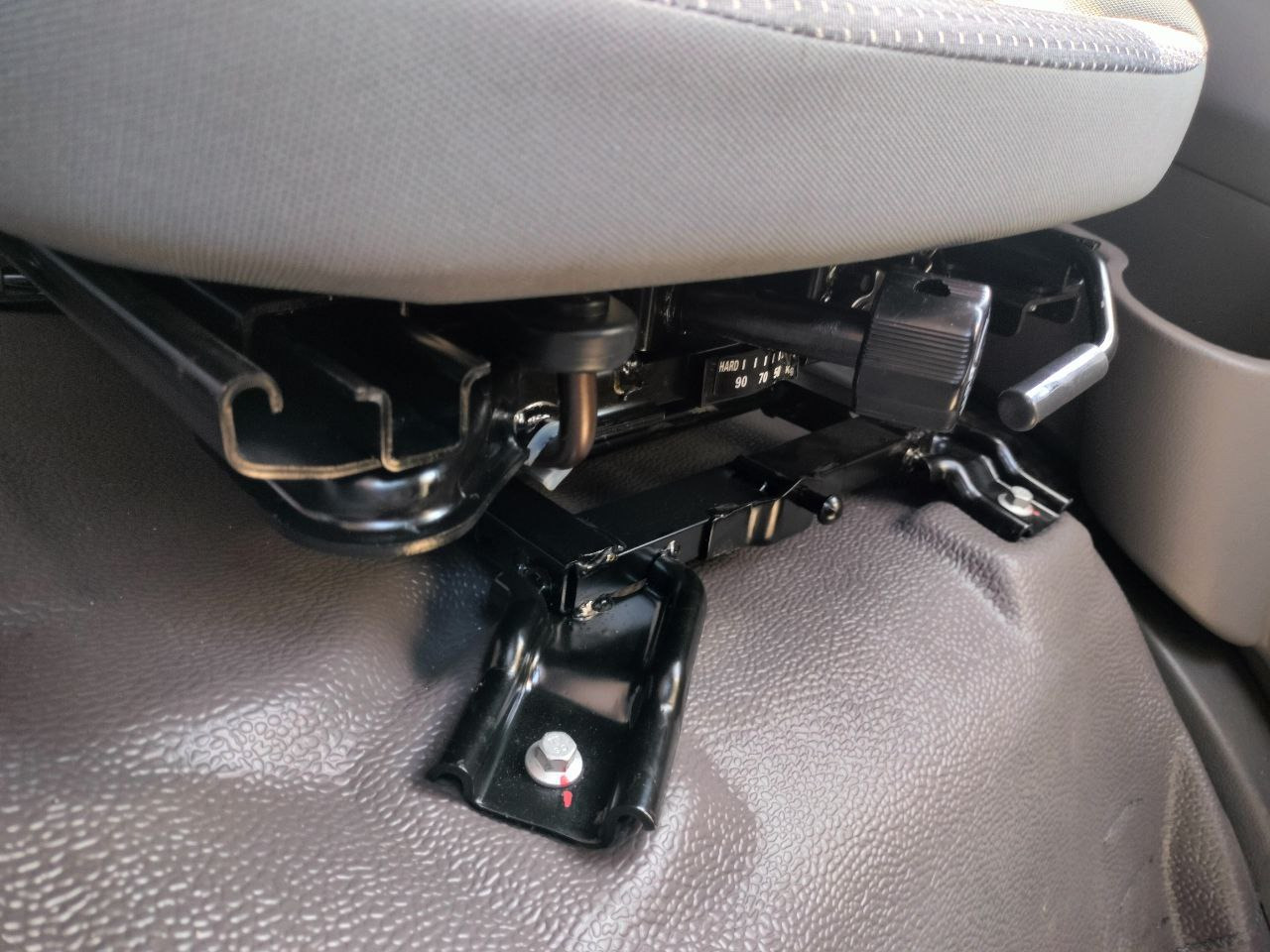 Новый Самосвал HYUNDAI с передним подъемником: фото 18