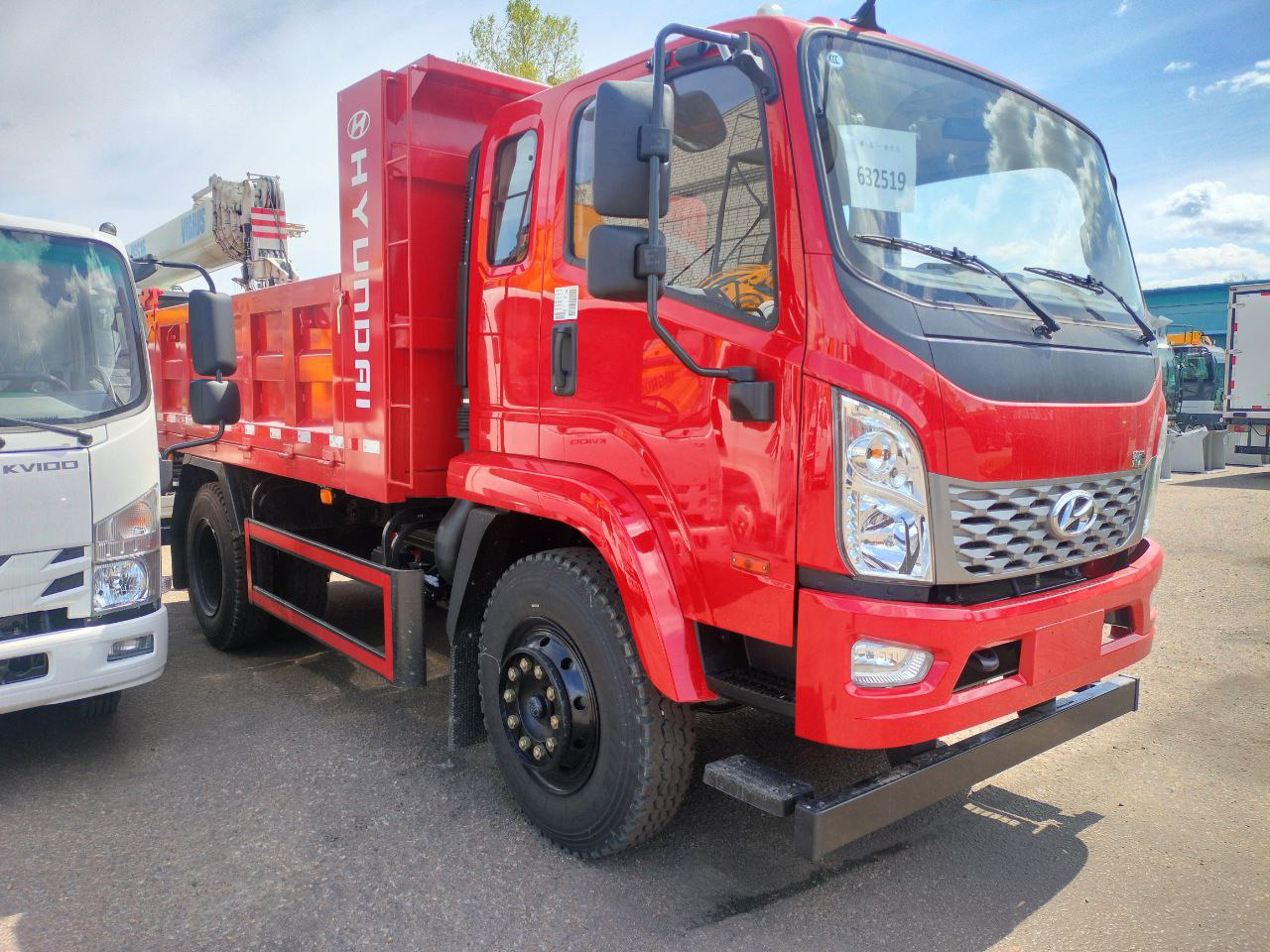 Новый Самосвал HYUNDAI с передним подъемником: фото 13