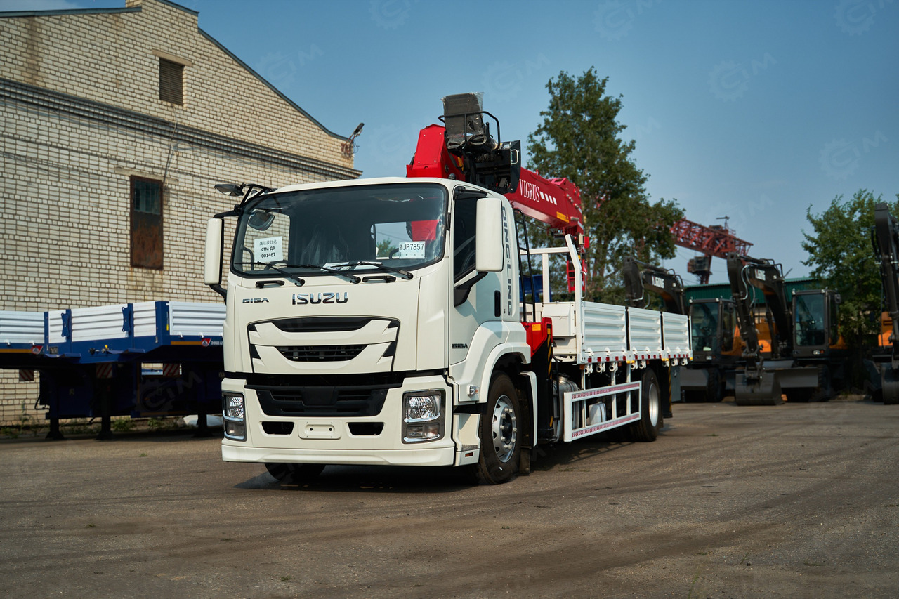 ISUZU GIGA с КМУ 8 т - Грузовик бортовой/ Платформа, Автоманипулятор: фото 1 ISUZU GIGA с КМУ 8 т - Грузовик бортовой/ Платформа, Автоманипулятор: фото 1