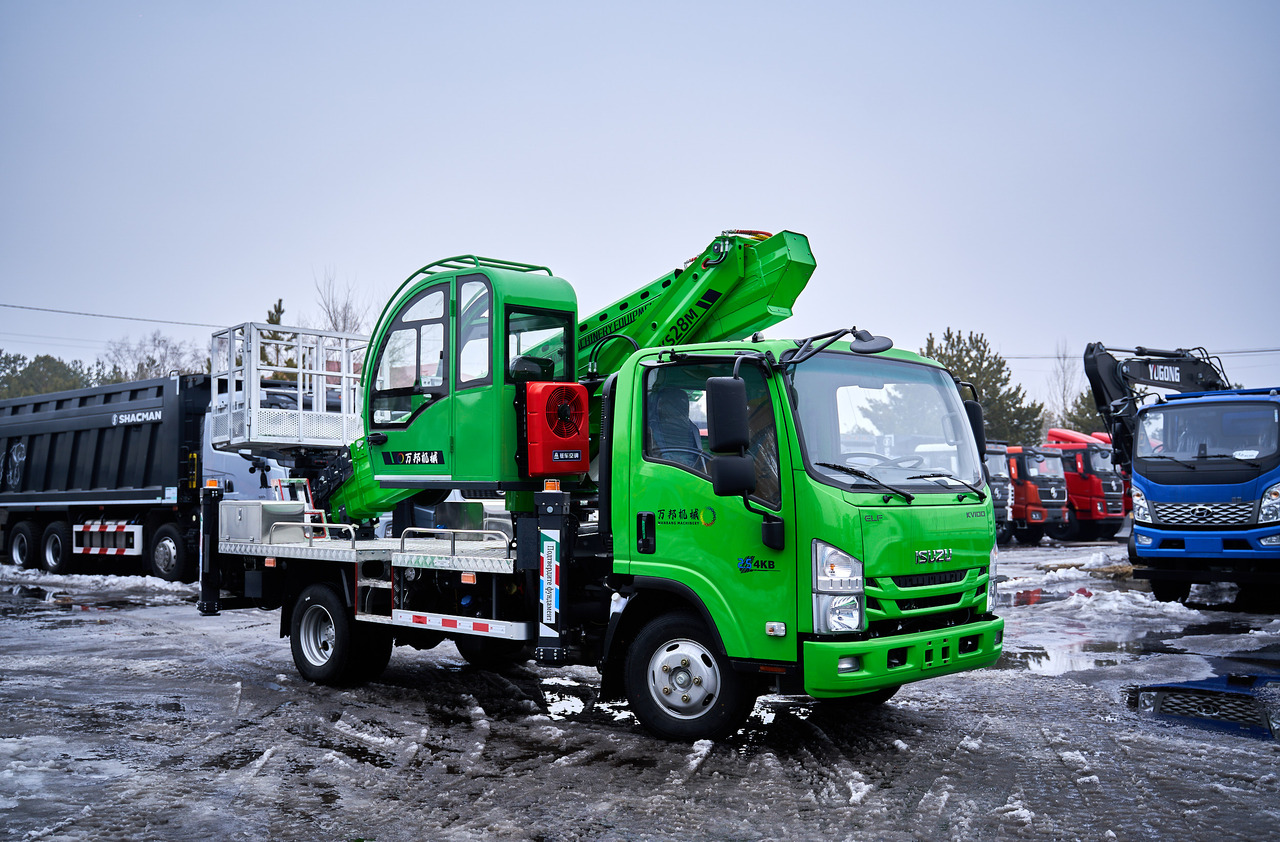 ISUZU автовышка 28 м - Грузовик с подъемником: фото 1 ISUZU автовышка 28 м - Грузовик с подъемником: фото 1