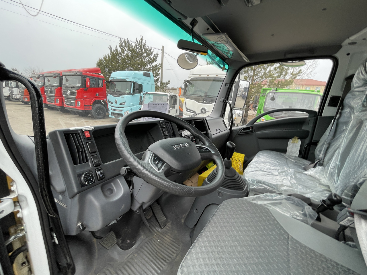 Новый Грузовик бортовой/ Платформа, Автоманипулятор ISUZU c КМУ XCMG SQS125: фото 11