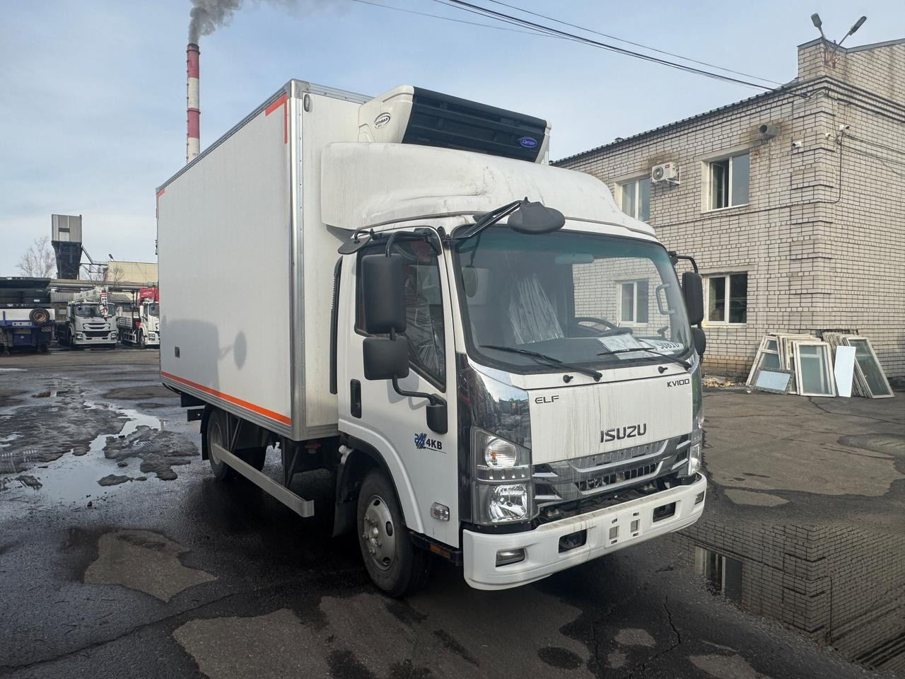 ISUZU г/п 3 т - Фургон-рефрижератор: фото 1 ISUZU г/п 3 т - Фургон-рефрижератор: фото 1