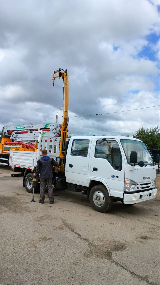 ISUZU с КМУ XCMG KSQZ32-2 г/п 2 т - Грузовик бортовой/ Платформа, Автоманипулятор: фото 1 ISUZU с КМУ XCMG KSQZ32-2 г/п 2 т - Грузовик бортовой/ Платформа, Автоманипулятор: фото 1