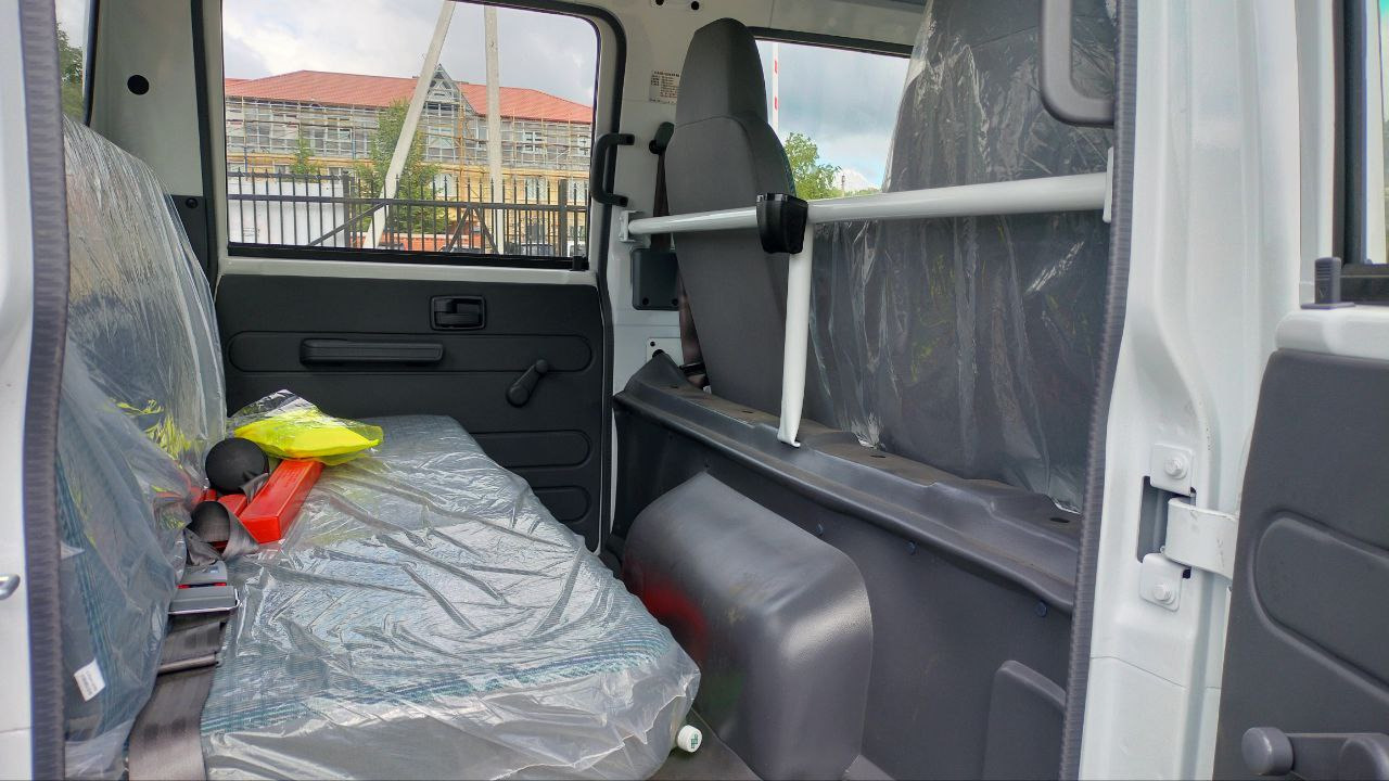 ISUZU с КМУ XCMG KSQZ32-2 г/п 2 т - Грузовик бортовой/ Платформа, Автоманипулятор: фото 3 ISUZU с КМУ XCMG KSQZ32-2 г/п 2 т - Грузовик бортовой/ Платформа, Автоманипулятор: фото 3
