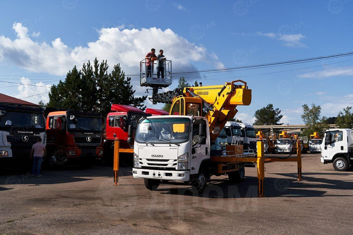 Новый Грузовик с подъемником Isuzu Elf: фото 7