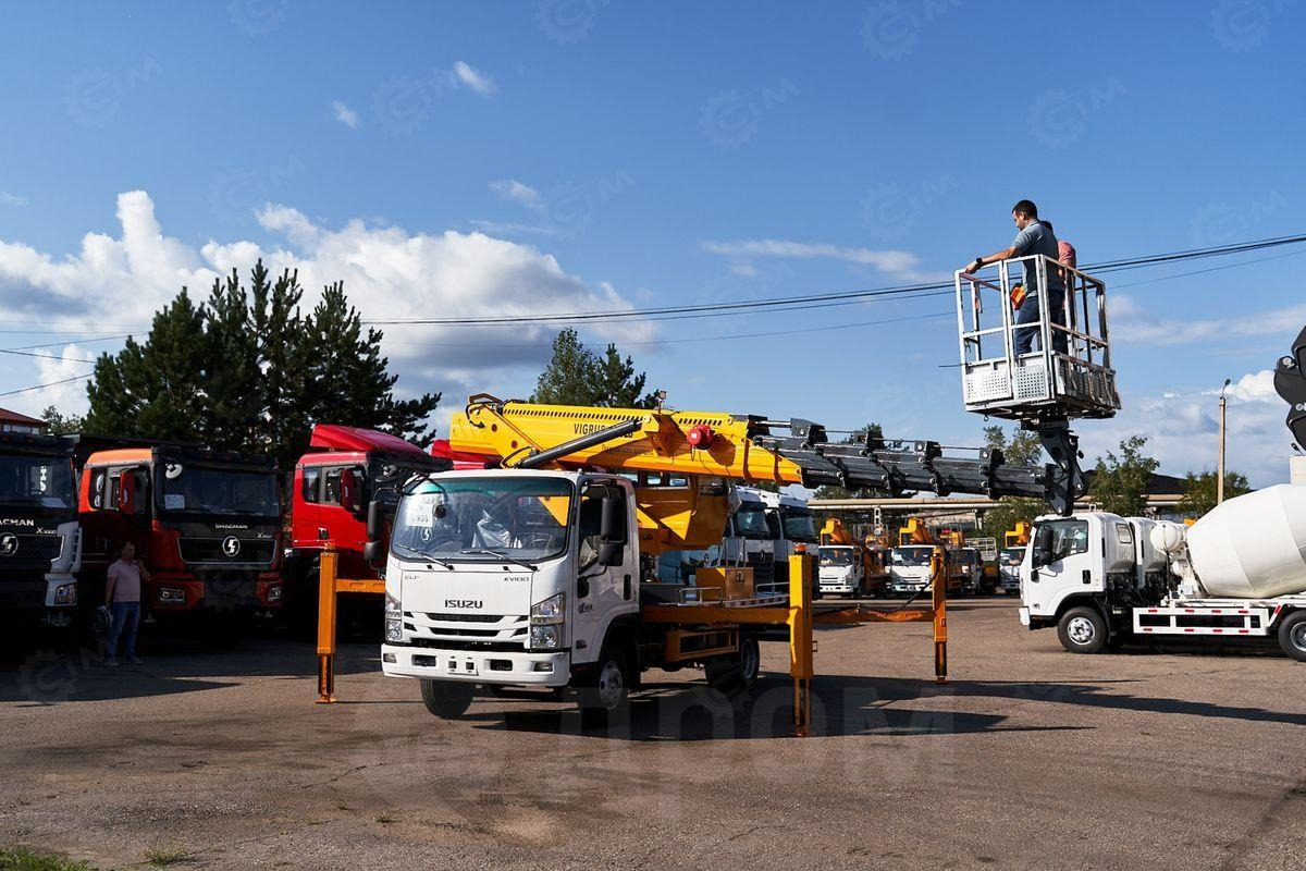 Новый Грузовик с подъемником Isuzu Elf: фото 8