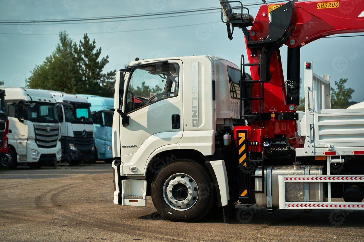 Новый Автоманипулятор Isuzu Giga: фото 21