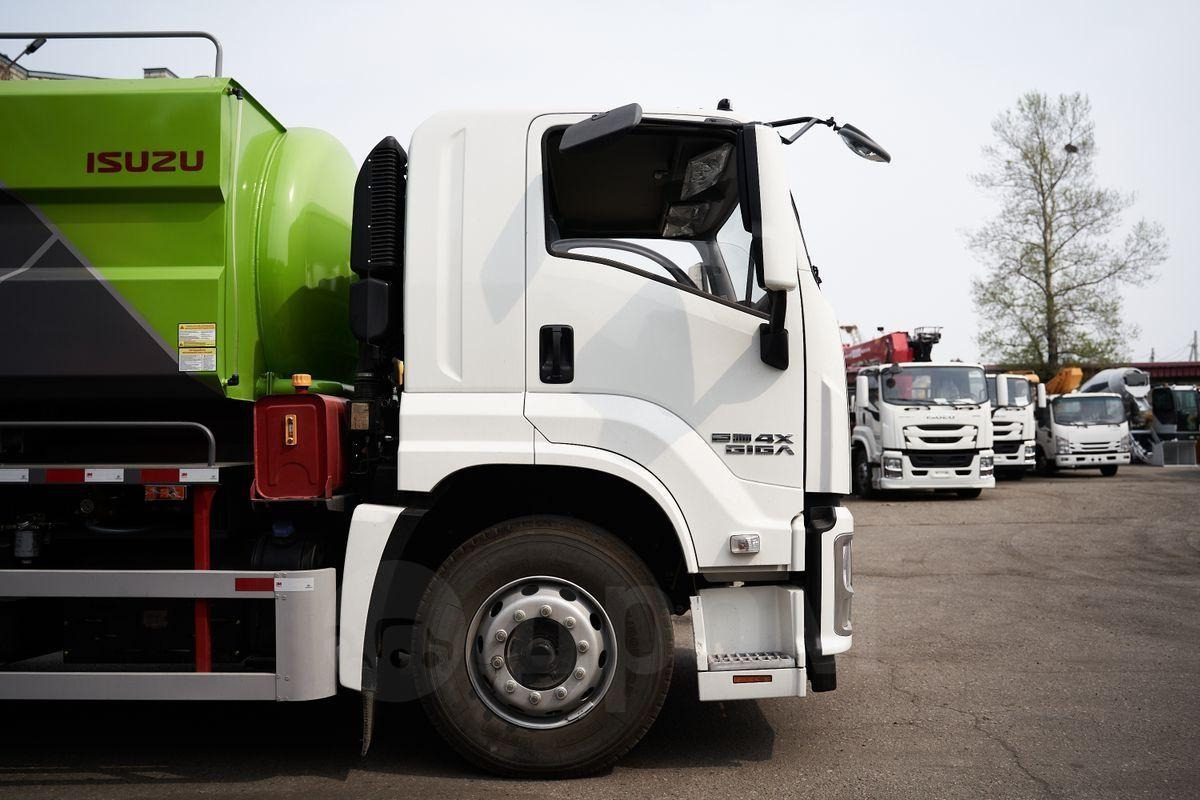Новый Ассенизатор Isuzu Giga: фото 39