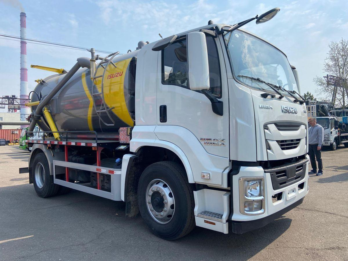 Новый Ассенизатор Isuzu Giga: фото 13
