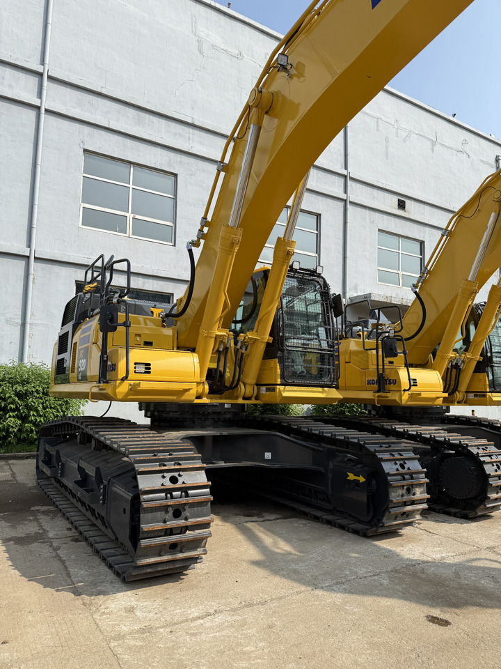 KOMATSU PC520 - Гусеничный экскаватор: фото 2 KOMATSU PC520 - Гусеничный экскаватор: фото 2