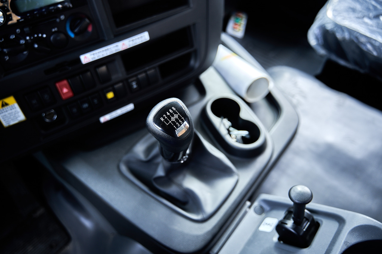 Новый Автобетононасос XCMG HB37V высота 37 м на шасси ISUZU: фото 16