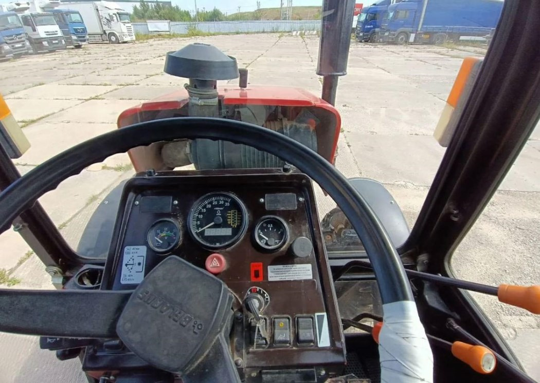 Трактор БЕЛАРУС 320.4М: фото 18 Трактор БЕЛАРУС 320.4М: фото 18