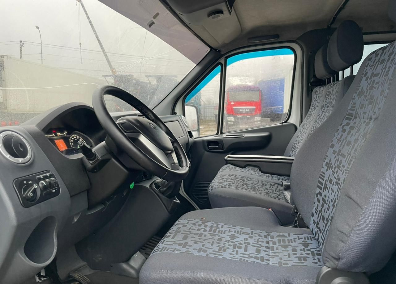 Тентованный фургон, Грузопассажирский фургон ГАЗ ГАЗель Next A22R32: фото 11