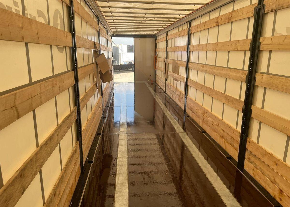 Тентованный полуприцеп Grunwald 9453-0000010-10: фото 10 Тентованный полуприцеп Grunwald 9453-0000010-10: фото 10