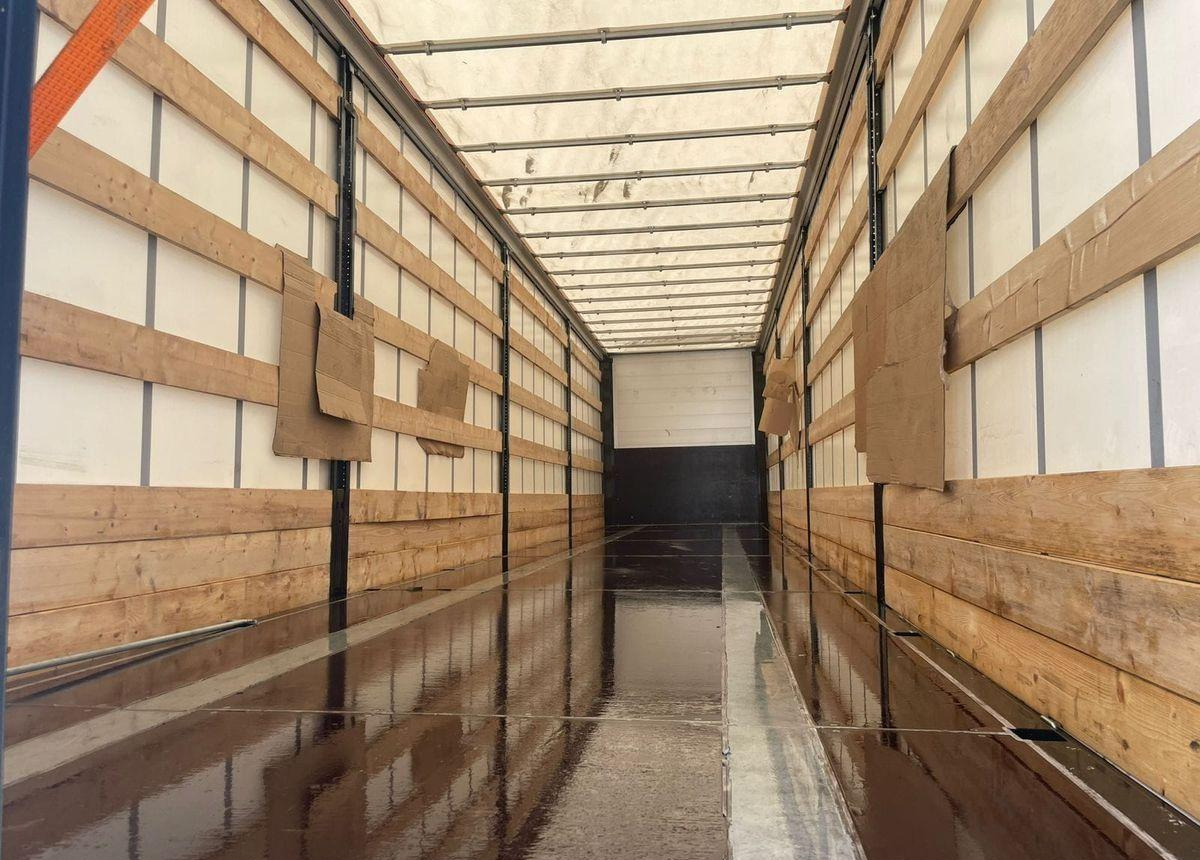 Тентованный полуприцеп Grunwald 9453-0000010-10: фото 9 Тентованный полуприцеп Grunwald 9453-0000010-10: фото 9