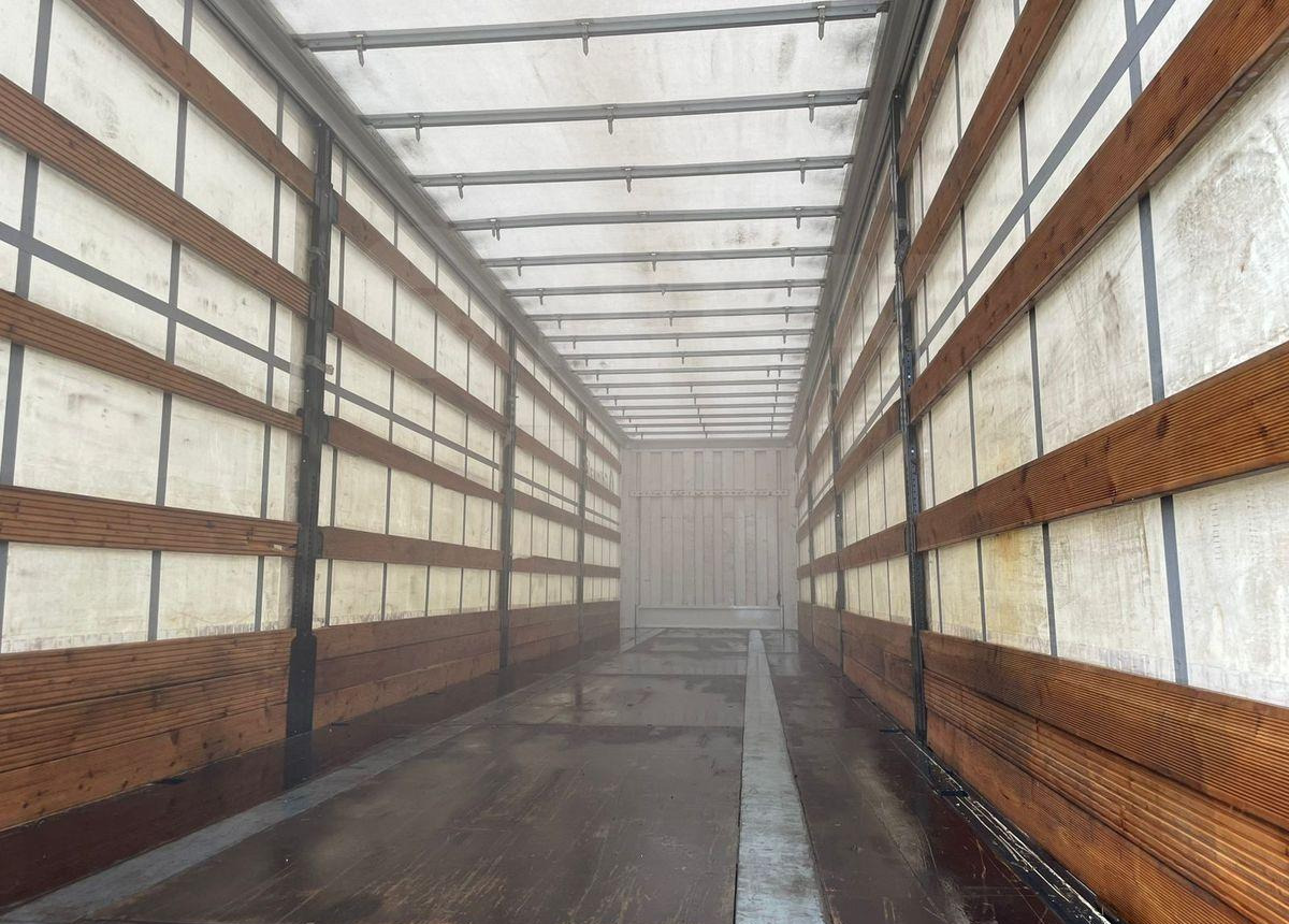 Тентованный полуприцеп Grunwald 9453-0000010-10: фото 9