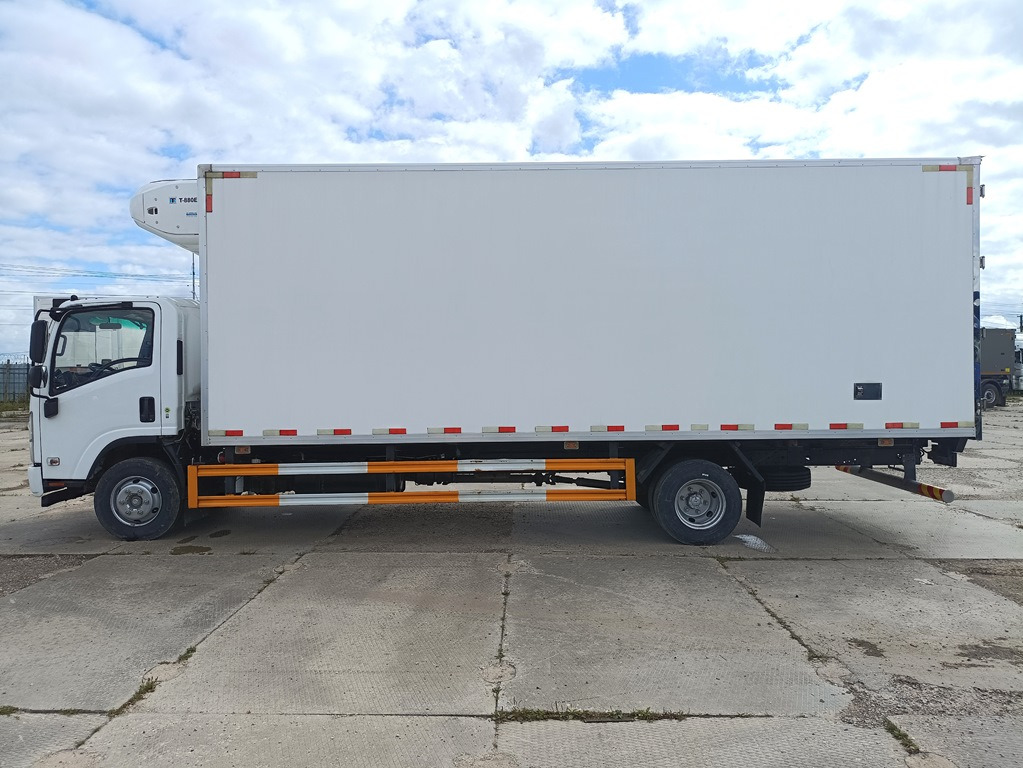 ISUZU Elf - Рефрижератор: фото 4 ISUZU Elf - Рефрижератор: фото 4