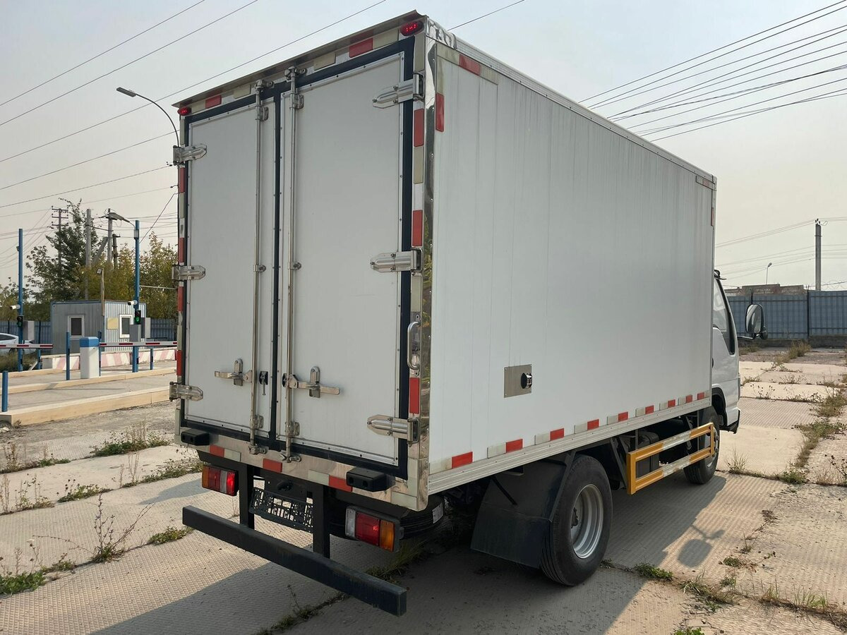Новый Рефрижератор ISUZU Elf: фото 6