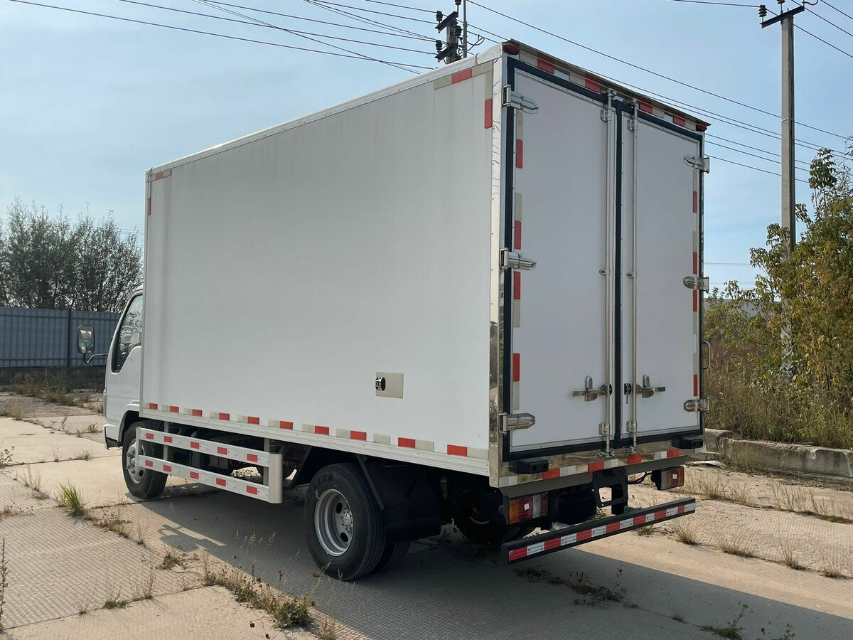 Новый Рефрижератор ISUZU Elf: фото 7