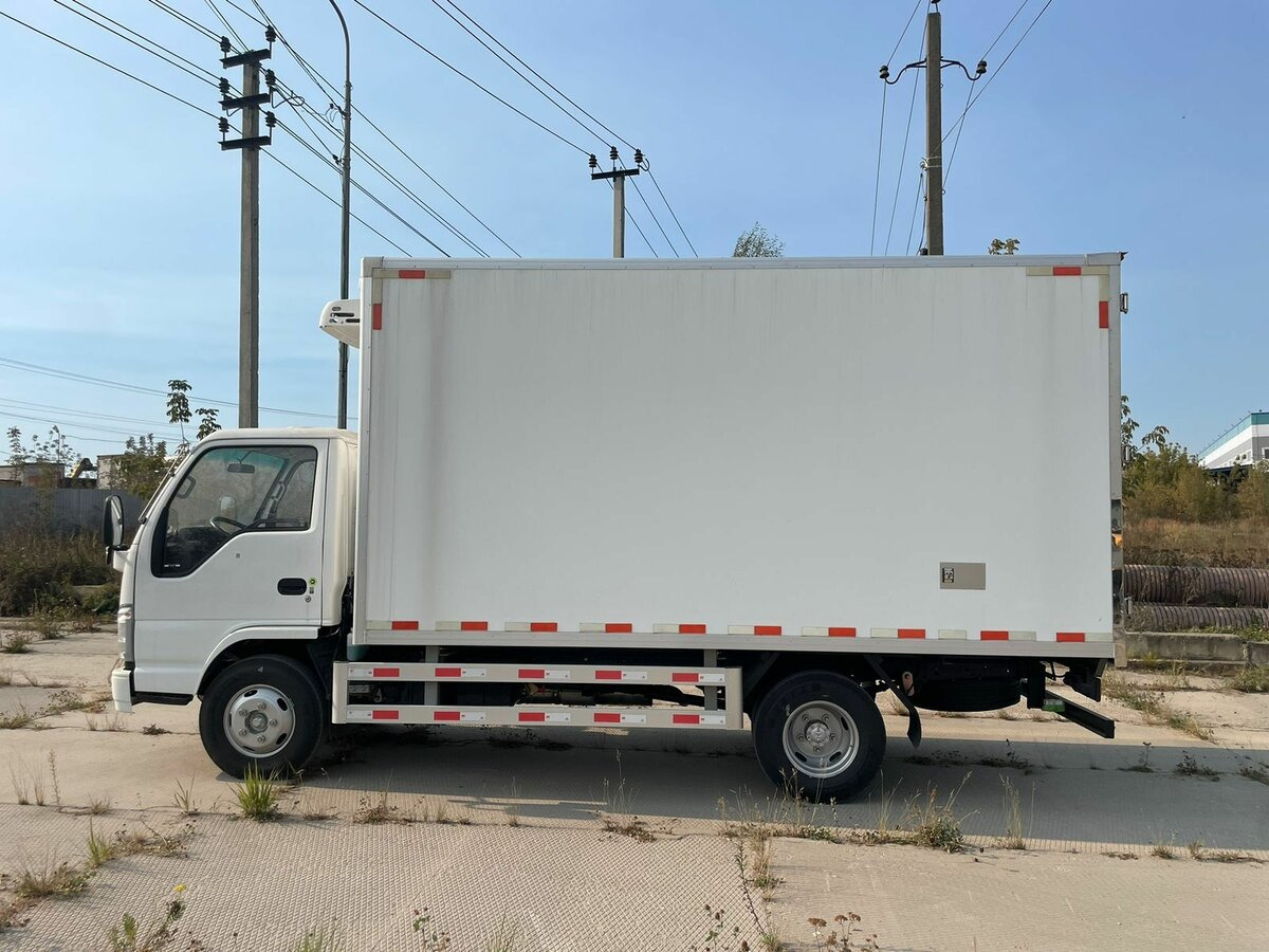 ISUZU Elf - Рефрижератор: фото 5 ISUZU Elf - Рефрижератор: фото 5