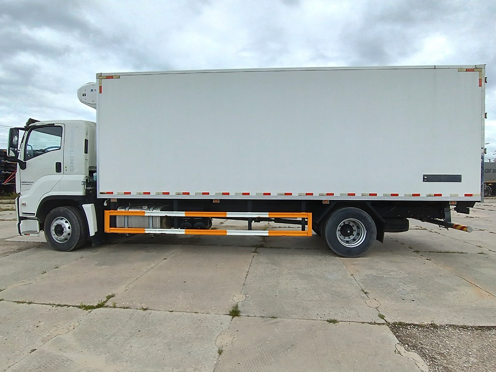 ISUZU Giga (C-series) - Рефрижератор: фото 4 ISUZU Giga (C-series) - Рефрижератор: фото 4