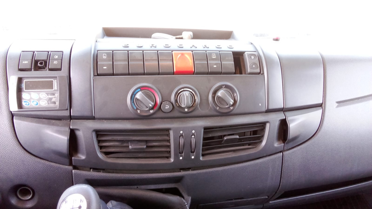 Рефрижератор IVECO-AMT 473901: фото 12