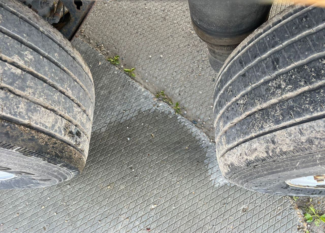 Тентованный полуприцеп Kogel S24-1: фото 11 Тентованный полуприцеп Kogel S24-1: фото 11