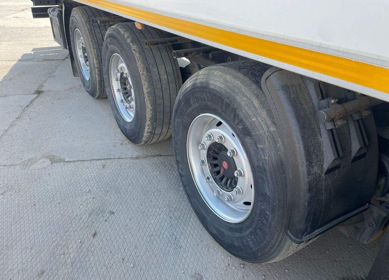 Полуприцеп-рефрижератор Kogel SCB24: фото 15