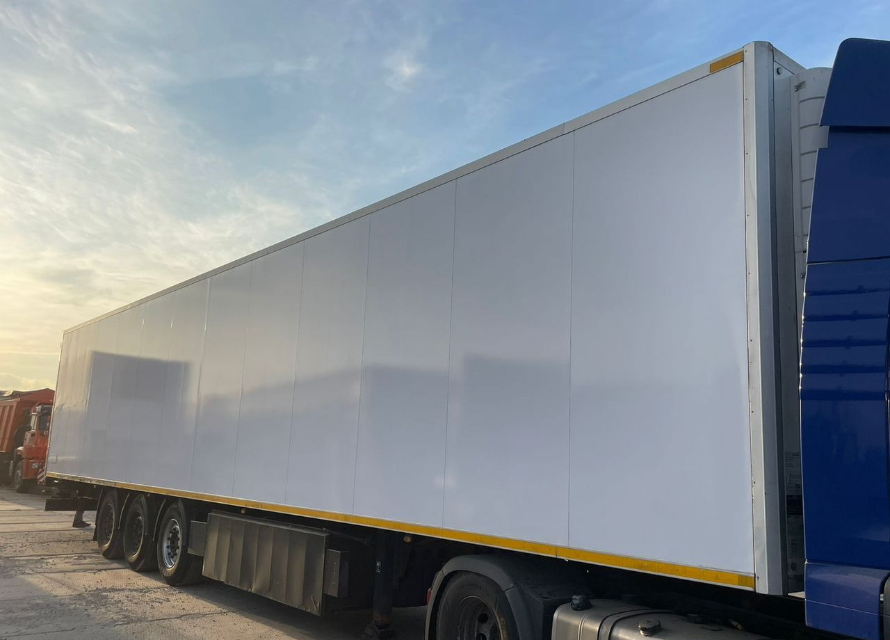 Kogel SCB24 - Полуприцеп-рефрижератор: фото 1 Kogel SCB24 - Полуприцеп-рефрижератор: фото 1