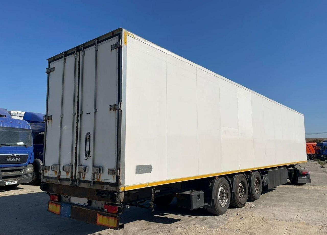 Полуприцеп-рефрижератор Kogel SCB24: фото 9 Полуприцеп-рефрижератор Kogel SCB24: фото 9