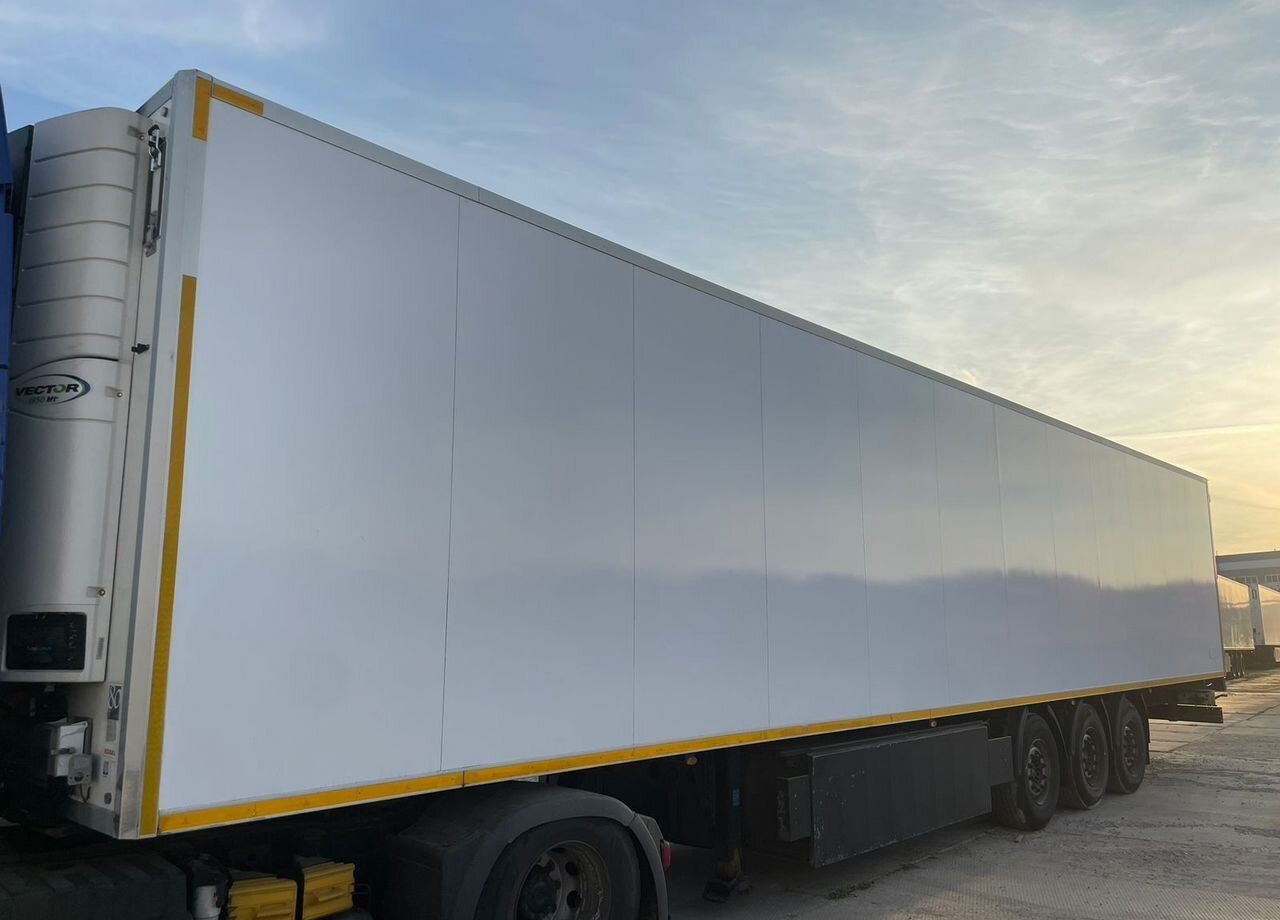 Kogel SCB24 - Полуприцеп-рефрижератор: фото 3 Kogel SCB24 - Полуприцеп-рефрижератор: фото 3