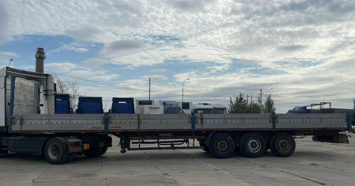 Kogel SN24 - Полуприцеп бортовой/ Платформа: фото 4 Kogel SN24 - Полуприцеп бортовой/ Платформа: фото 4