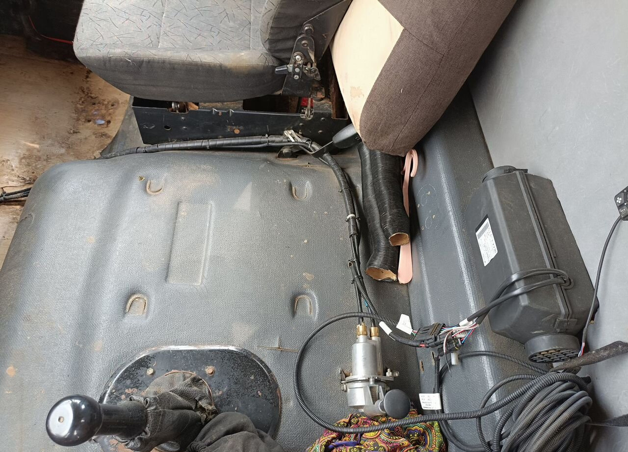 Коммунальная/ Специальная техника КАМАЗ КО-806: фото 14