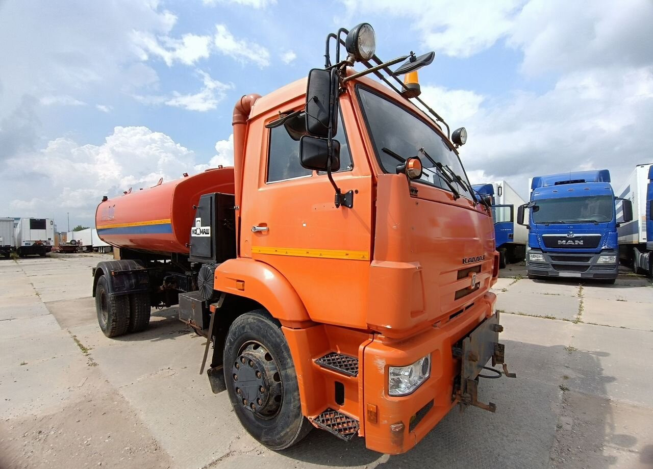 КАМАЗ КО-806 - Коммунальная/ Специальная техника: фото 1 КАМАЗ КО-806 - Коммунальная/ Специальная техника: фото 1