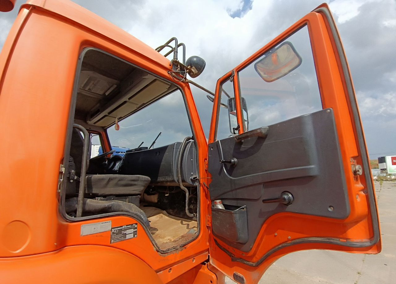 Коммунальная/ Специальная техника КАМАЗ КО-806: фото 15