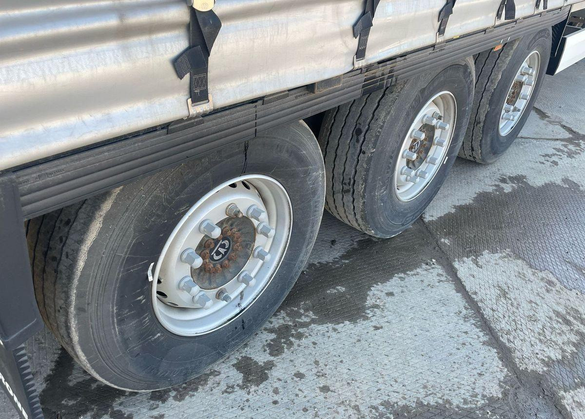 Тентованный полуприцеп Krone SD: фото 11 Тентованный полуприцеп Krone SD: фото 11