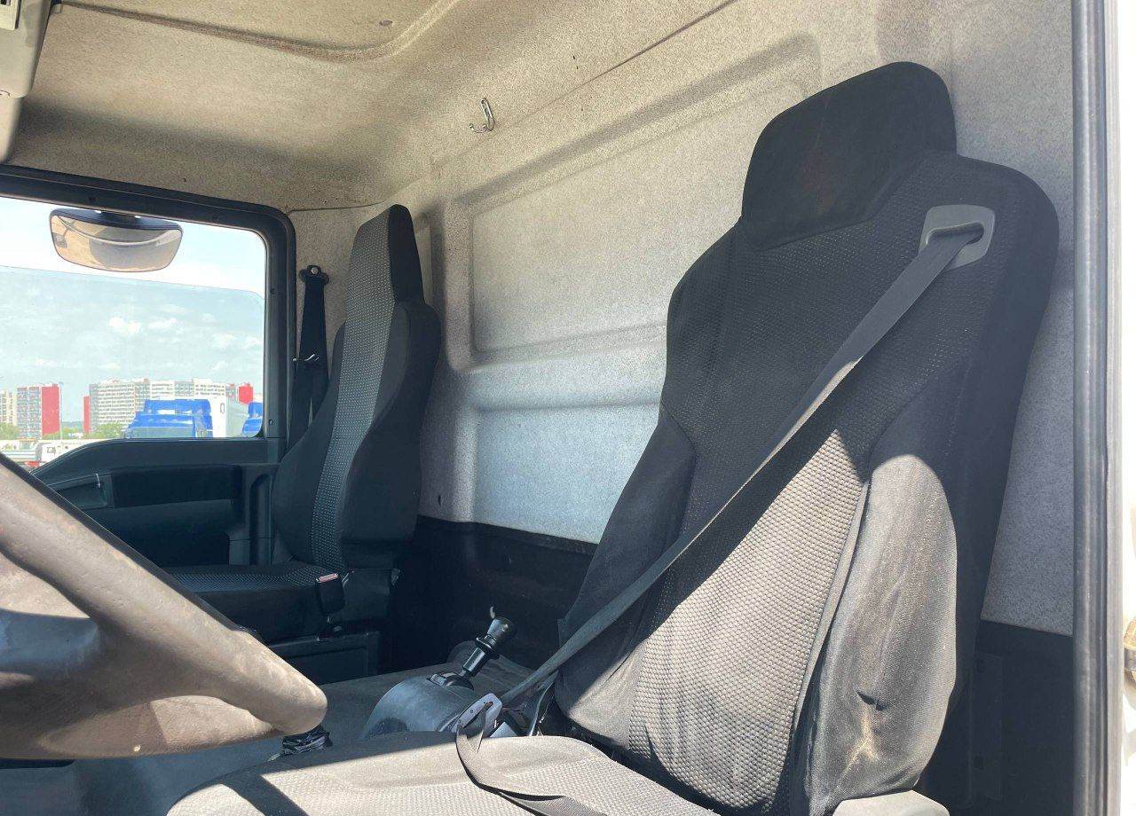 Рефрижератор MAN TGM 18.240: фото 10