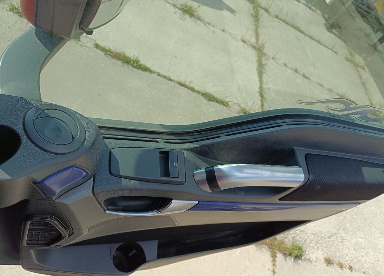 Изотермический грузовик MAN TGS 26.350 6X2-2 BL-WW: фото 12