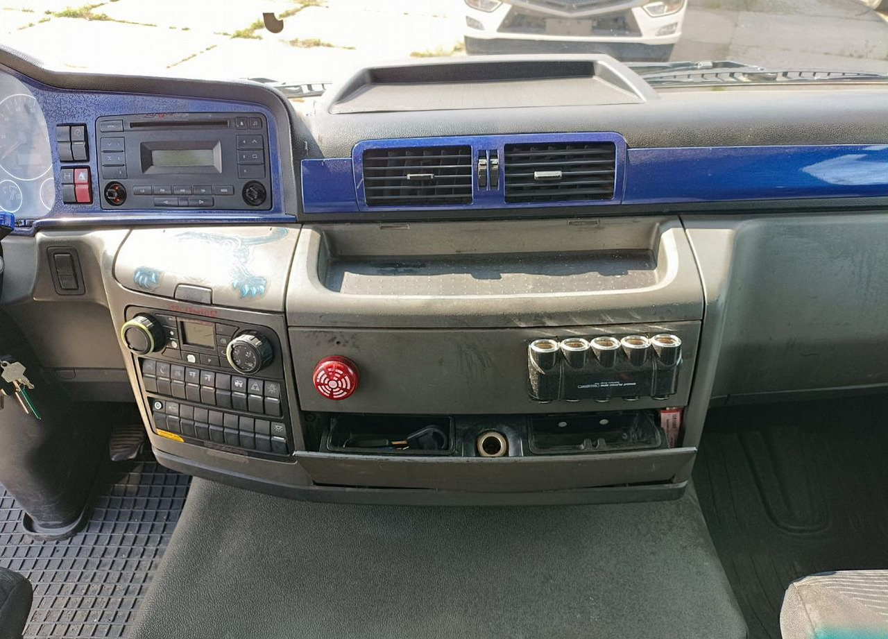 Изотермический грузовик MAN TGS 26.350 6X2-2 BL-WW: фото 7