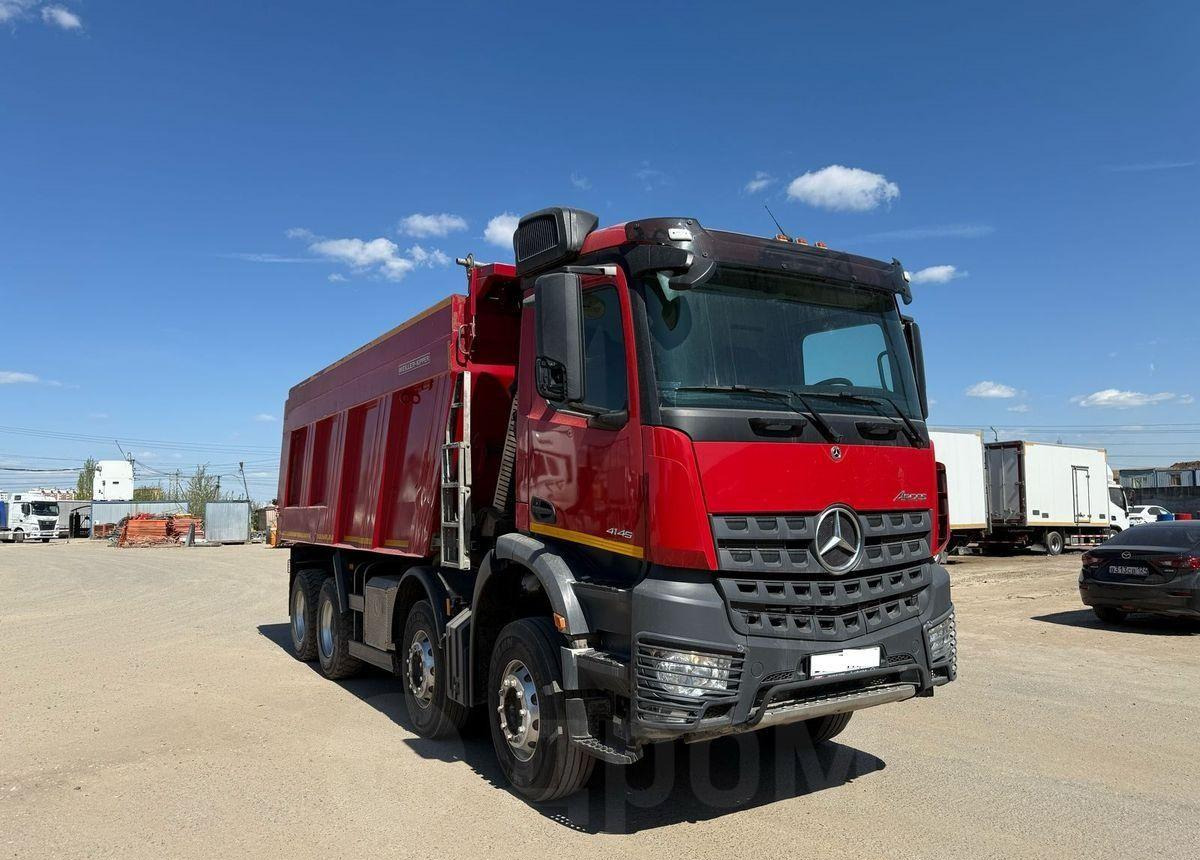 Mercedes-Benz Arocs 4145K - Самосвал: фото 1 Mercedes-Benz Arocs 4145K - Самосвал: фото 1