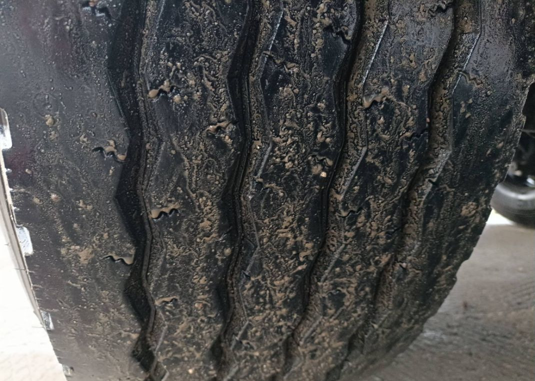 Полуприцеп цистерна для сыпучих грузов OMEPS CM 34: фото 10