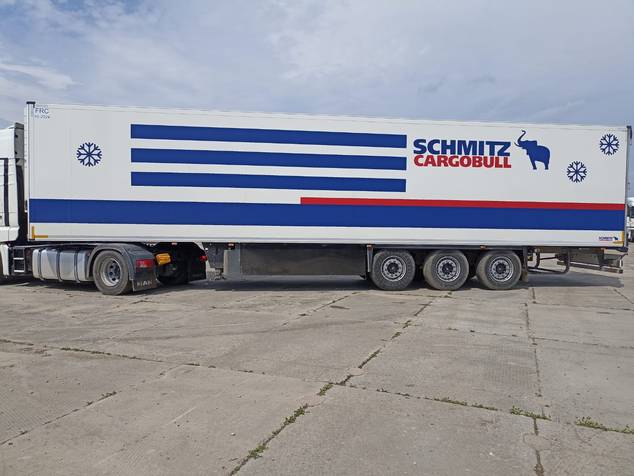 SCHMITZ SKO 24 - Полуприцеп-рефрижератор: фото 4 SCHMITZ SKO 24 - Полуприцеп-рефрижератор: фото 4