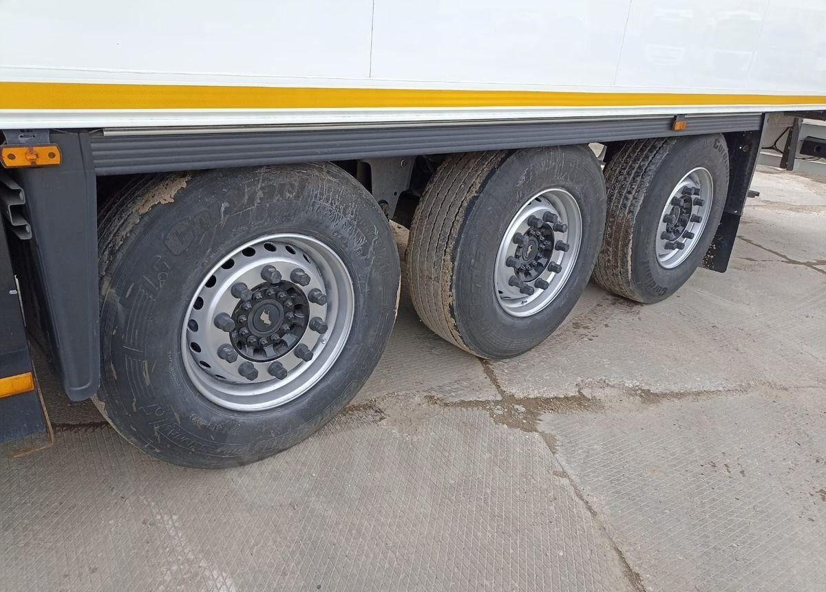 Полуприцеп-рефрижератор Schmitz Cargobull SKO 24/L: фото 11 Полуприцеп-рефрижератор Schmitz Cargobull SKO 24/L: фото 11