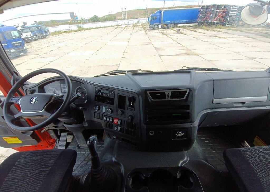 Самосвал Shacman X3000: фото 13