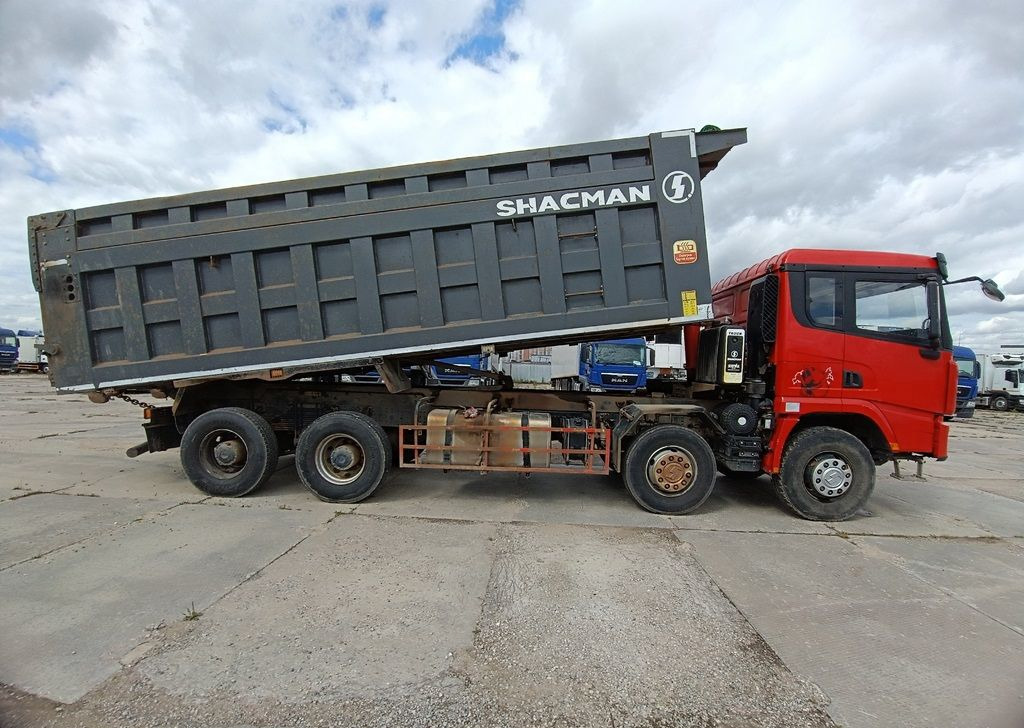 Самосвал Shacman X3000: фото 10