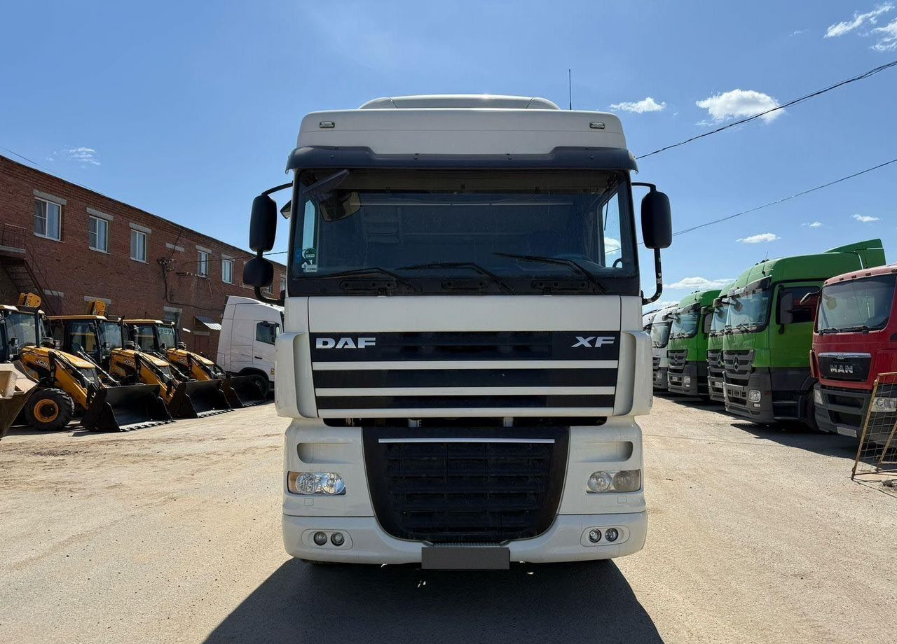 DAF XF - Тягач: фото 2 DAF XF - Тягач: фото 2