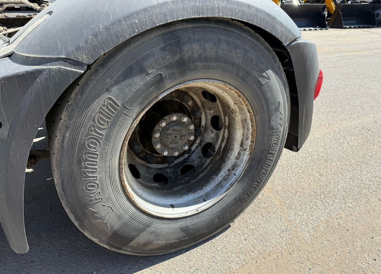 Тягач DAF XF: фото 13 Тягач DAF XF: фото 13