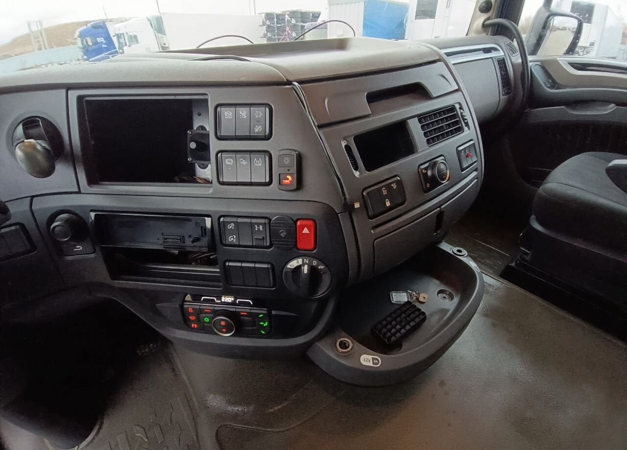 Тягач DAF XF: фото 7 Тягач DAF XF: фото 7